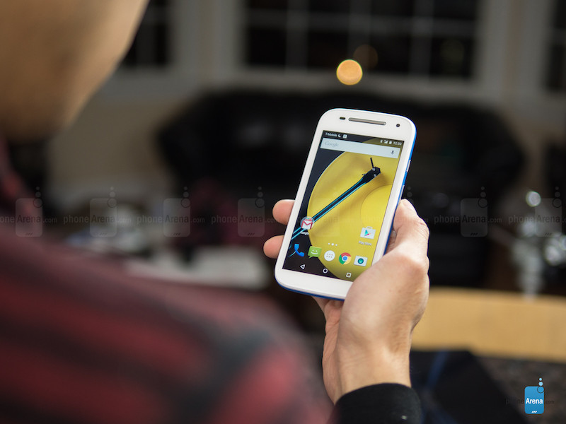 Motorola-Moto-E-2015-Review-001