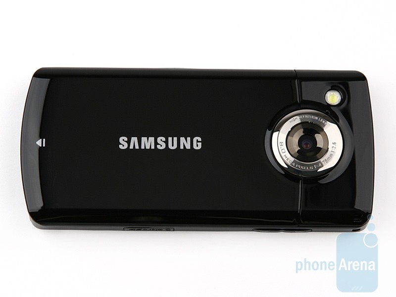 Samsung-OMNIA-HD-Review-Design-04