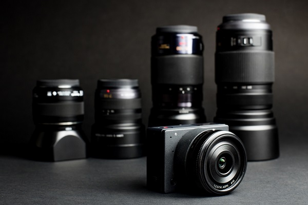 با دوربین E1 آشنا شوید؛ محصولی با ابعاد GoPro و قابلیت تعویض لنز