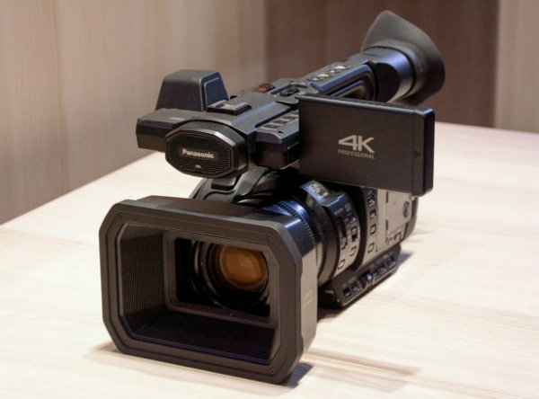 panasonic-ifa-hc-x1-camcorder-17-w600